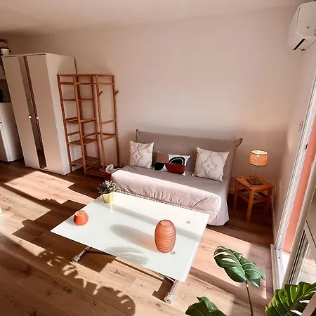 Studio 4 Personnes - Proche Des Plages Saint-Raphaël Exterior foto